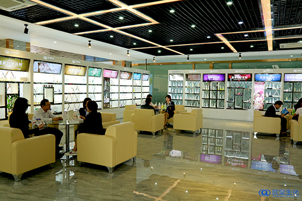 新開化妝品店需要注意哪些事項(xiàng)？
